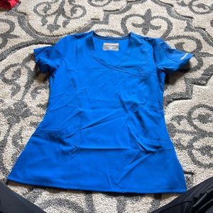 Scrub top size XS